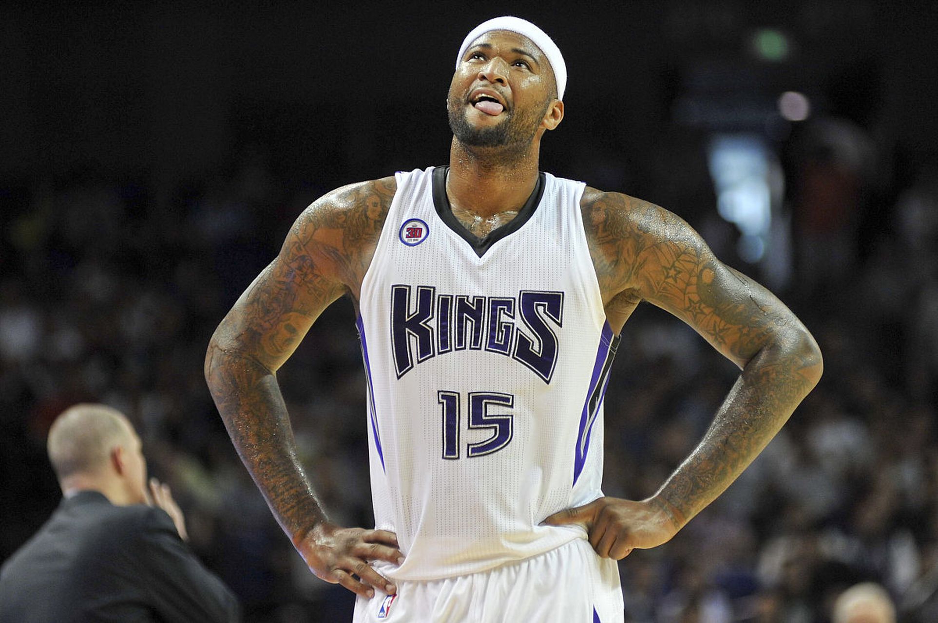 行全方位的 行全方位的