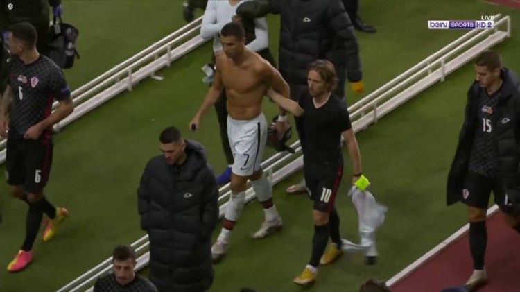 据王子铭回 据王子铭回